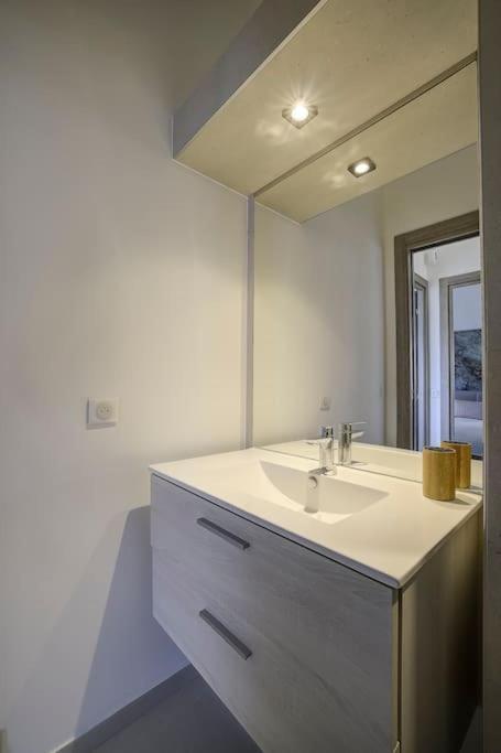 Villa Julia First Валлорис Экстерьер фото