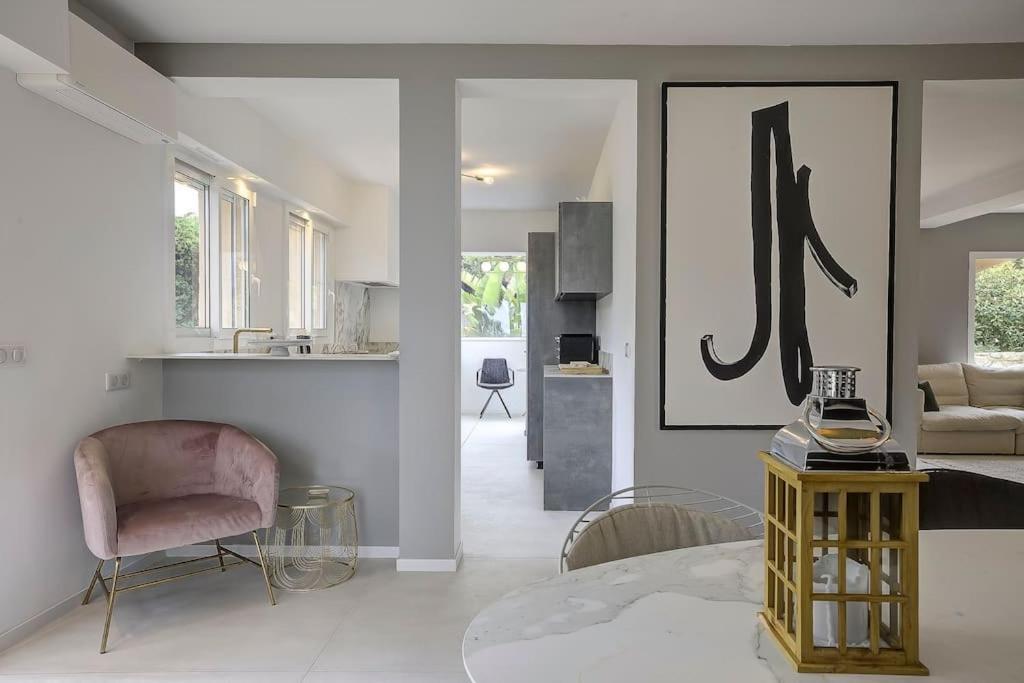Villa Julia First Валлорис Экстерьер фото